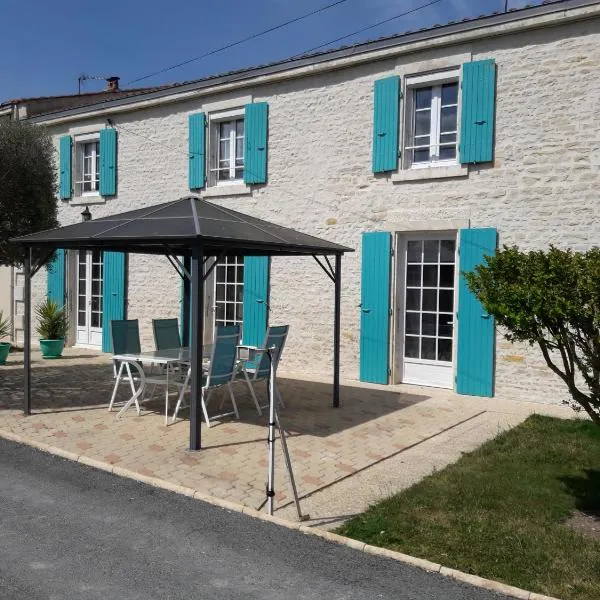 Le logis de LANGE apt Les Aigrettes, hotel in Mauzé-sur-le-Mignon