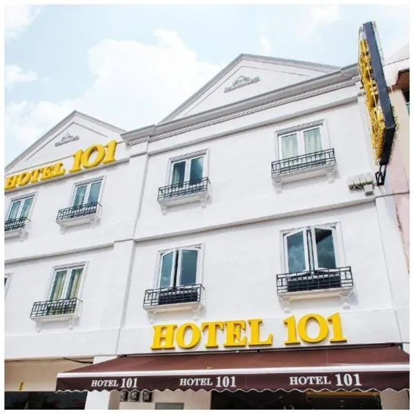 Hotel 101 Ulu Tiram、ウル・ティラムのホテル