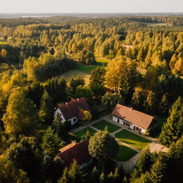 Prywatna Wieś, hotel in Mierki