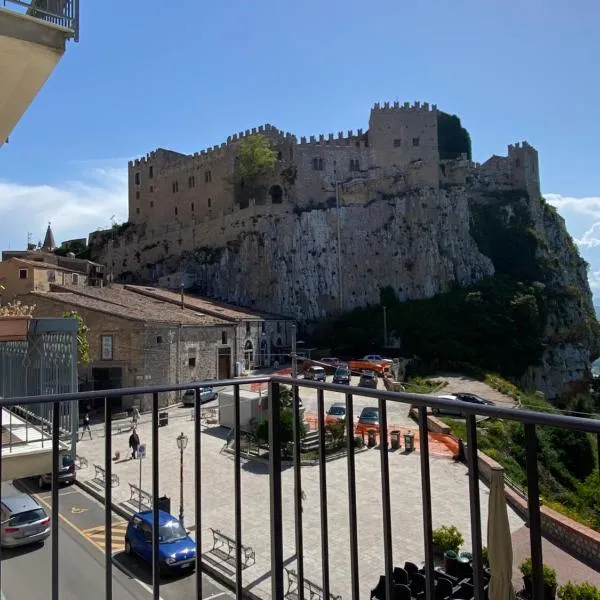 IL DUCA HOUSE e HOLIDAY PRESTIGE – hotel w mieście Caccamo