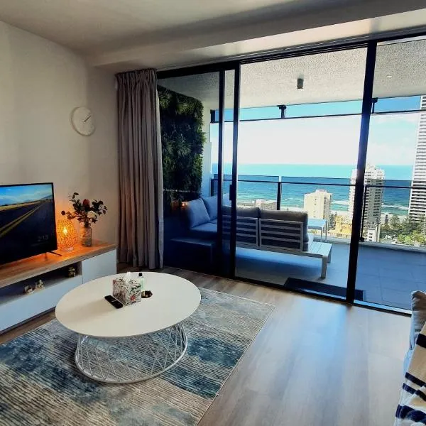 OceanView Oasis 2BR Apt - 5Mins to Beach - Family Resort、ゴールドコーストのホテル