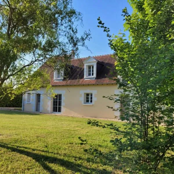 La Prée, hotel in Angé