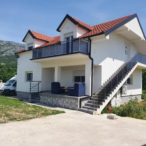 Murtovina Podgorica, hotel v destinácii Moračica