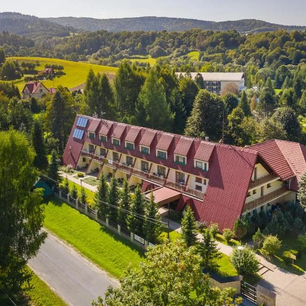 POŁONINY Resort, hótel í Bukowiec