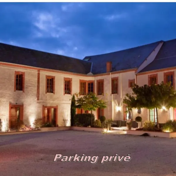 Hôtel Burgevin – hotel w mieście Sully-sur-Loire