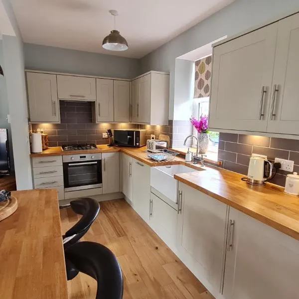Deeside Holiday Cottages, hotel in Dinnet