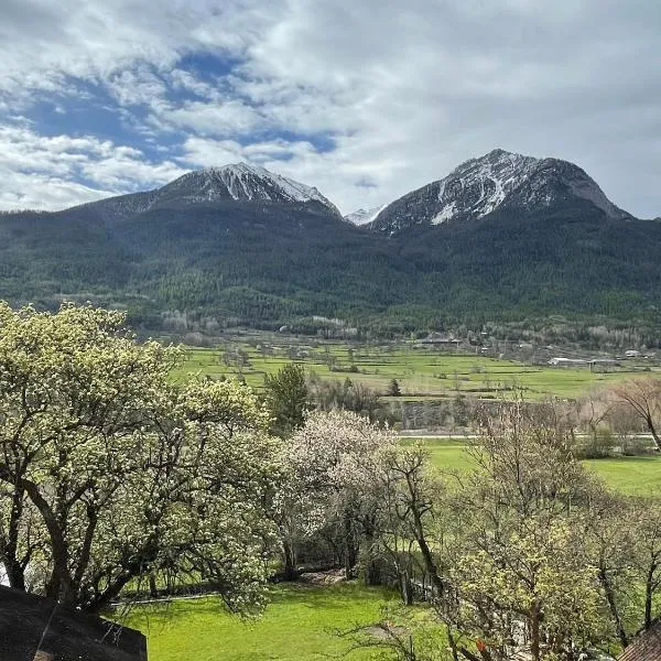 Appartement dans une maison de pays, hotel v destinaci Briançon