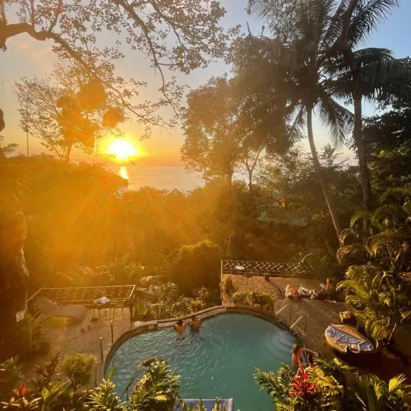 Mango Moon Villa, hotel in Manuel Antonio