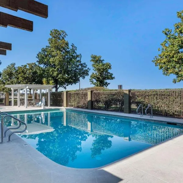 Best Western Orchard Inn, hotel v destinaci Turlock