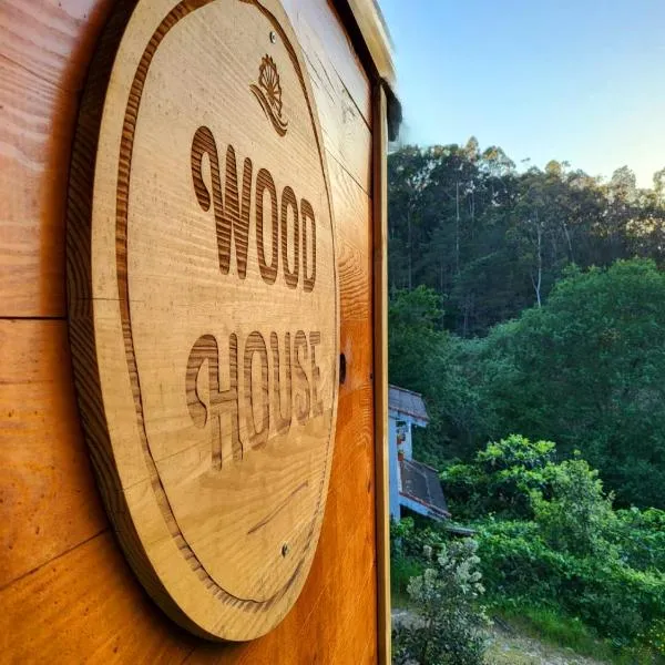 WoodHouse Near River - Near Ocean - Near Porto, hotel v Portu