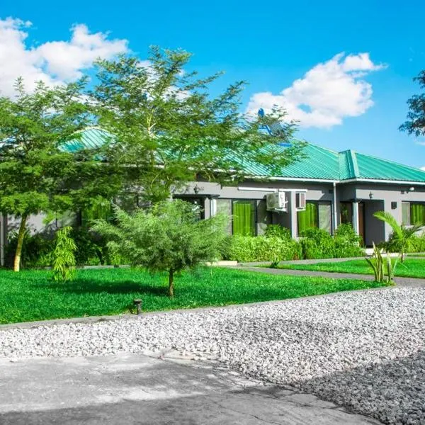 BlueGreens Accommodation, hotel di Ndola