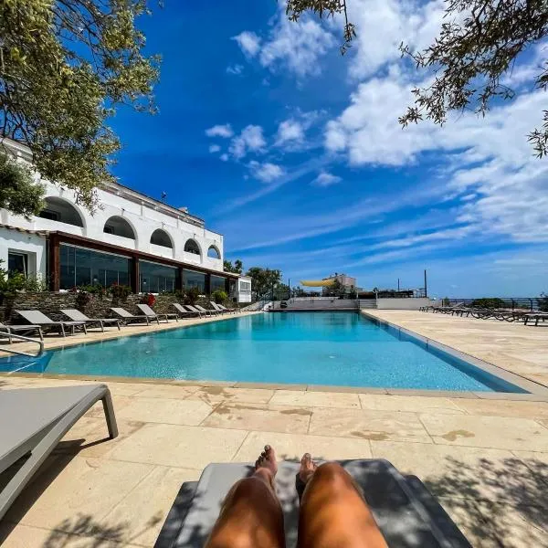 Carpe Diem Cadaqués, hotel v destinaci Cadaqués