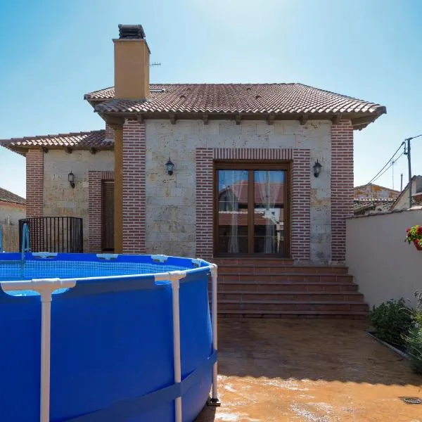 LOS ALISOS Segovia, hotel v destinaci Coca