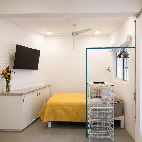 Studio Pulpito in the charming heart of downtown PV, hotel em Puerto Vallarta