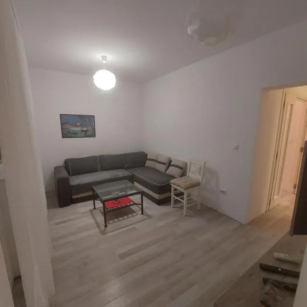 APARTMAN ADA, hôtel à Čukarica