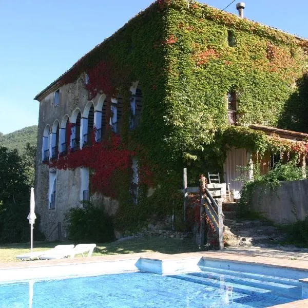 Casa Rural Mas Garganta – hotel w mieście La Vall de Bianya