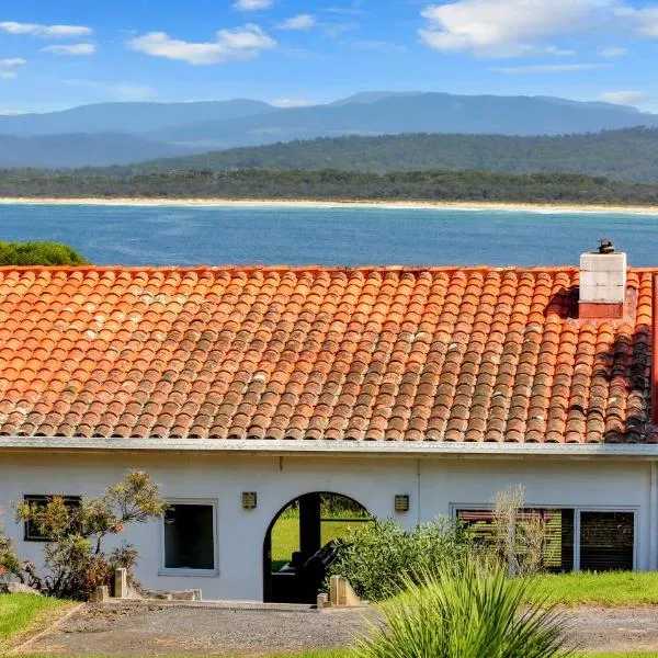 Cordova - Perfect Summer or Winter Getaway, hotel in Merimbula
