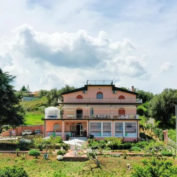 Villa Teresa Bed & Breakfast Costa degli Dei, hotell i San Costantino Calabro