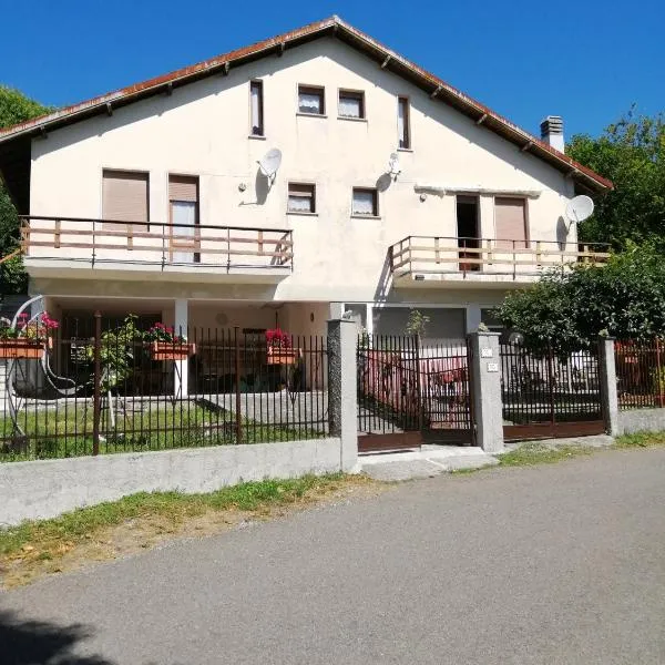 CA' DU PINZER, מלון בValletti