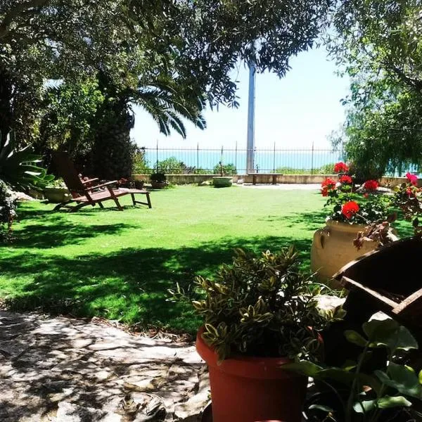 Villa Emily – hotel w mieście Licata