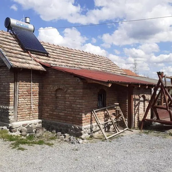 Casa Rustica Fehér Fekete Vendégházak, khách sạn ở Sovata