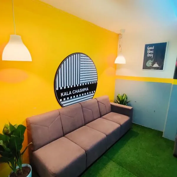 Procida Hostel by Vibe Village, khách sạn ở Pune