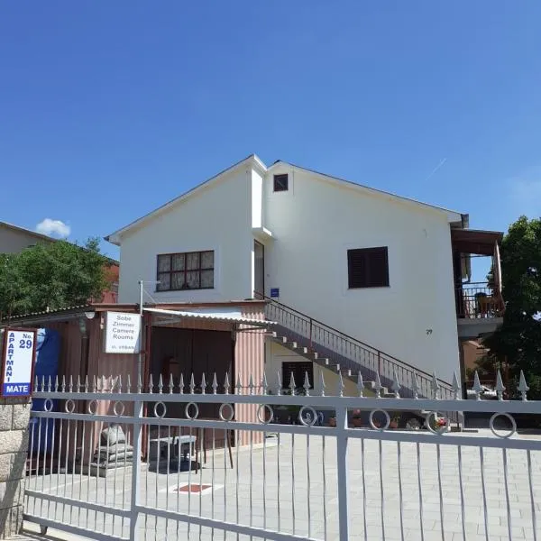 Apartmani Mate Vrban, hotel u gradu Baške Oštarije