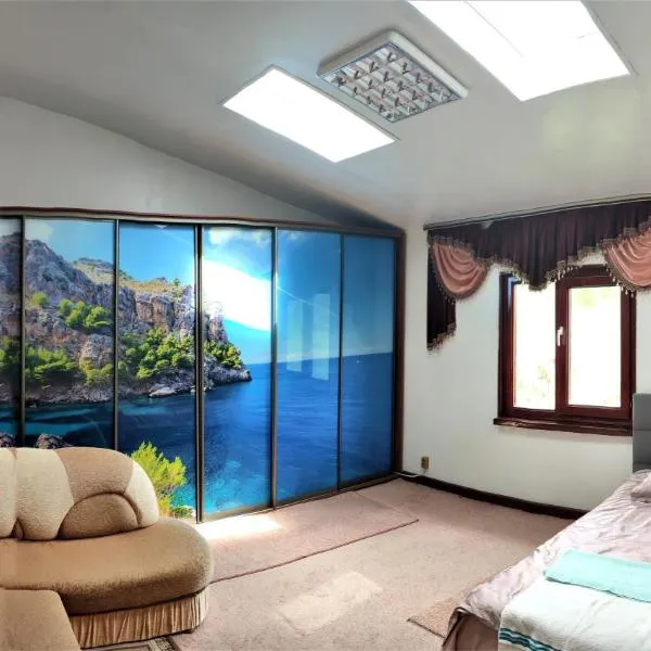 Стожари, hotel v destinaci Verchovyna