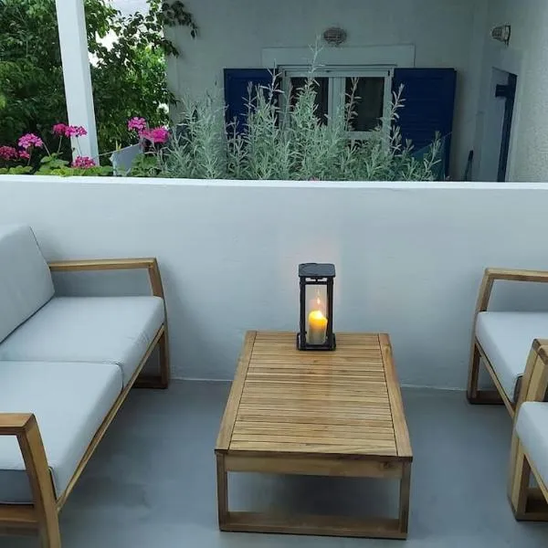 Niso, hotel di Livadion