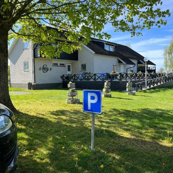 Stegemans Horse hotel and Country Lodge, hotel in Neglinge