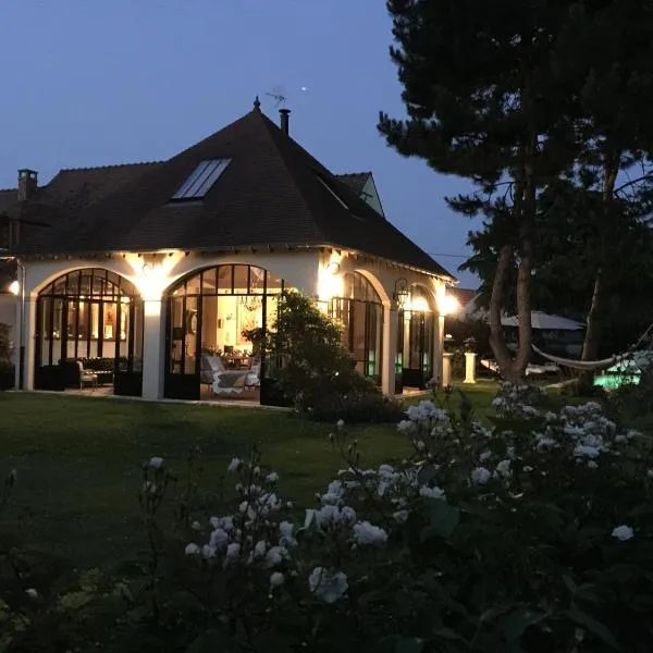 Les Prémices De La Forêt, hotel v destinaci Chailly-en-Bière