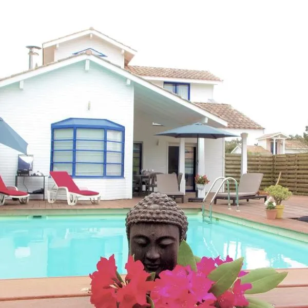 Beautiful Duplex House With Terrace and garden, hotel i Moliets-et-Maa