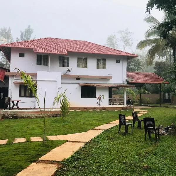 Greenhouse Homestay, hotell i Siddapur