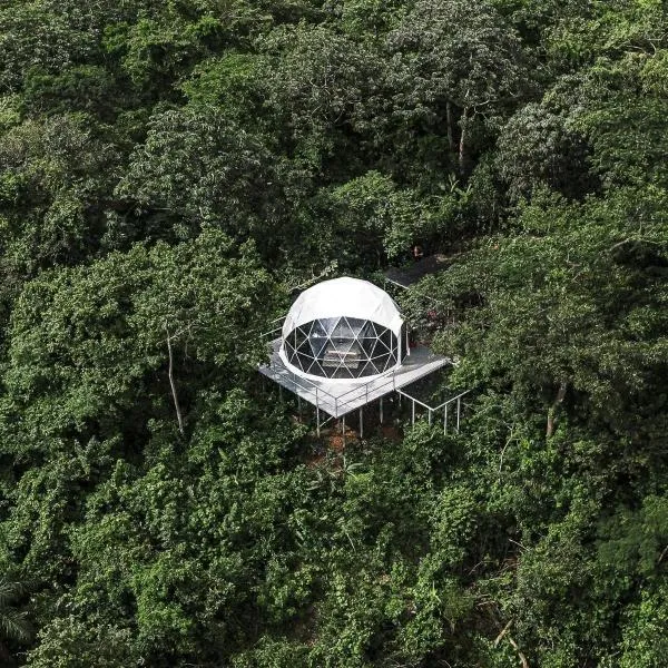 Domos Mirador Romantic Private Honeymoon Glamping, hotel v destinaci Miramar