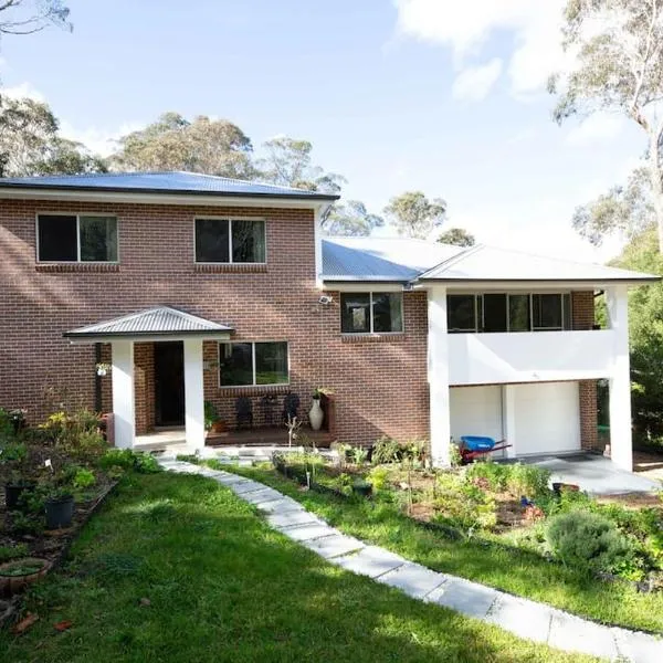 The roses house - Cozy and Modern house in Katoomba, hotel in Katoomba