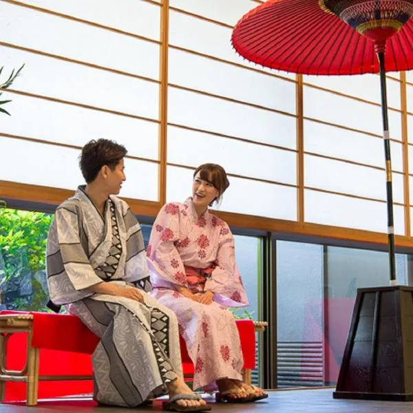LiVEMAX RESORT Kaga Yamashiro, hotel v destinaci Kaga