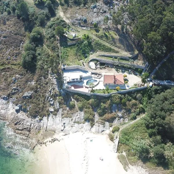 CASA PLAYA DE LIMENS, hotel v destinaci Cangas de Morrazo