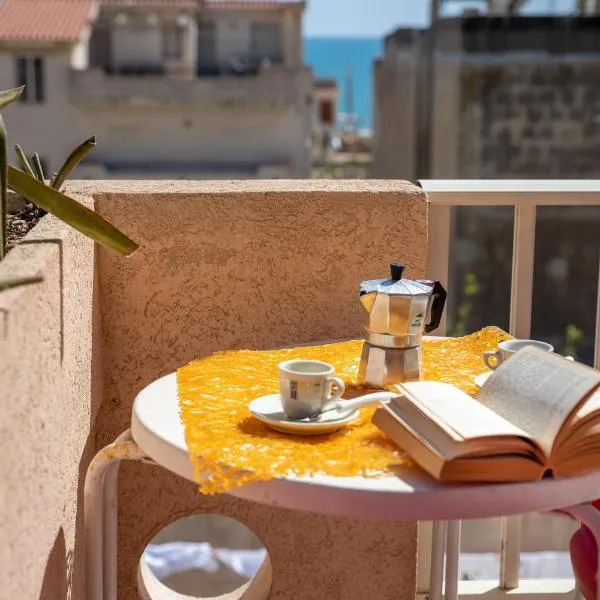 Casa Riviera, hotel in Donnalucata