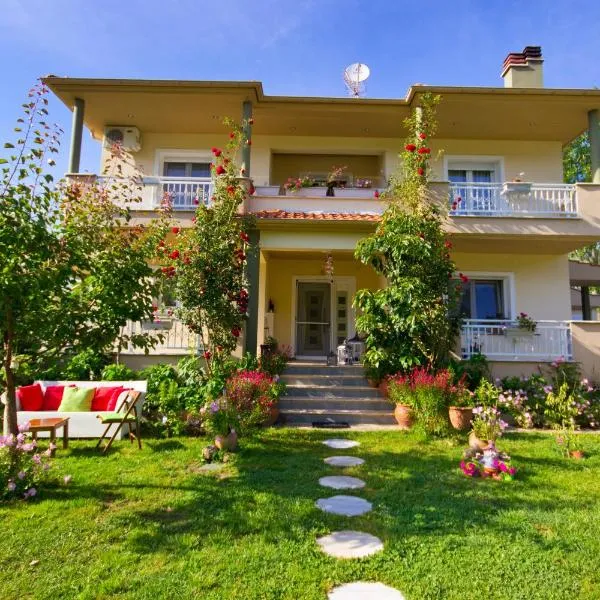 Angel Villa - Thassos Town, отель в Тасосе