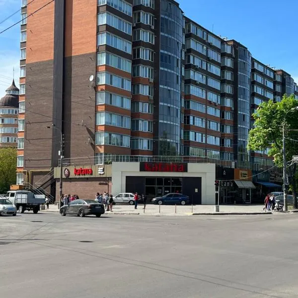 VIP апартаменти ЦЕНТР, hotel in Rivne
