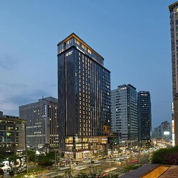 Roynet Hotel Seoul Mapo、ソウルのホテル