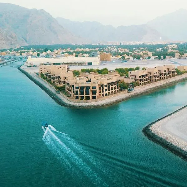 Atana Musandam Resort, hotel in Bukhā