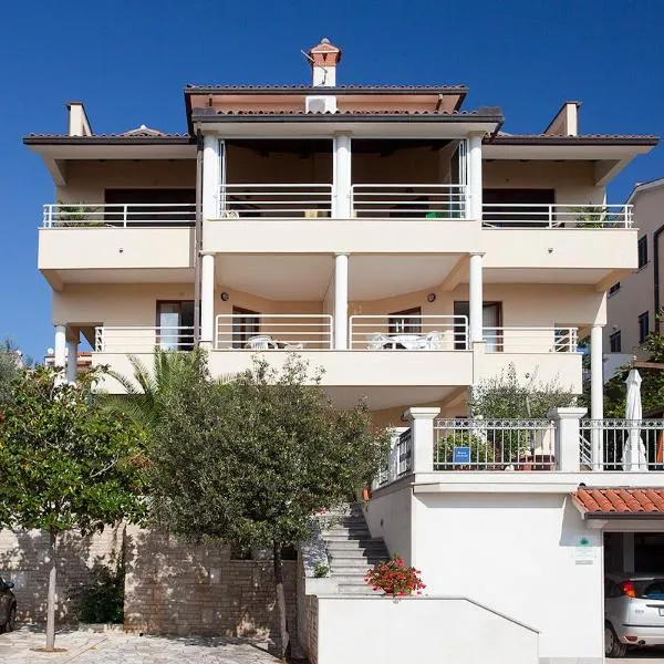 Apartments Agava, hotel v destinaci Rabac