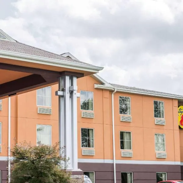 Super 8 by Wyndham Mars/Cranberry/Pittsburgh Area, hotel in Cranberry Township