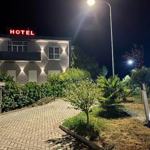 Hotel Real, hotel em Sakës