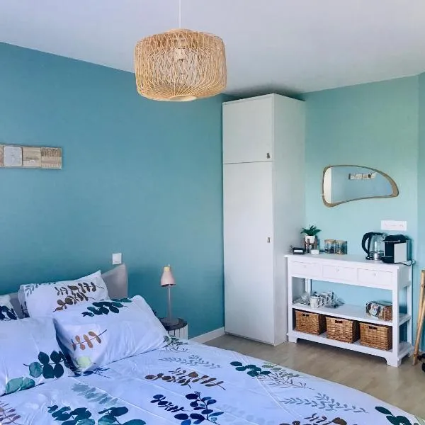 Au petit bonheur de Claire et Jo, hotel v destinácii La Chapelle-Caro