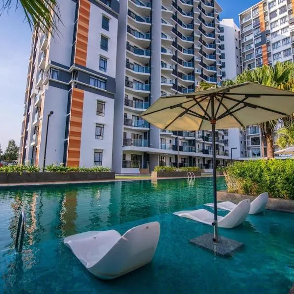 Timurbay Seafront Residence, hotel in Kuantan