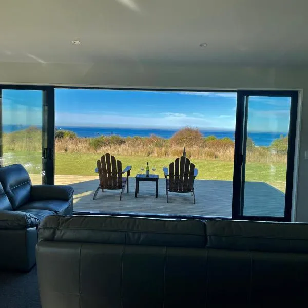 Toko Mouth Beach House, hotel v destinaci Glenledi