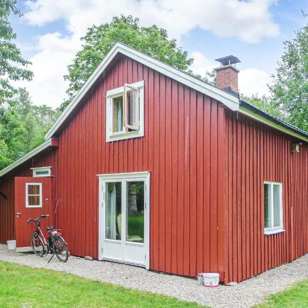 Cozy Home In Dals-rostock With Kitchen, hotel u gradu 'Högsäter'