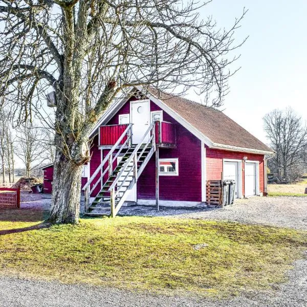 Pet Friendly Apartment In Johannishus, hotel in Johannishus